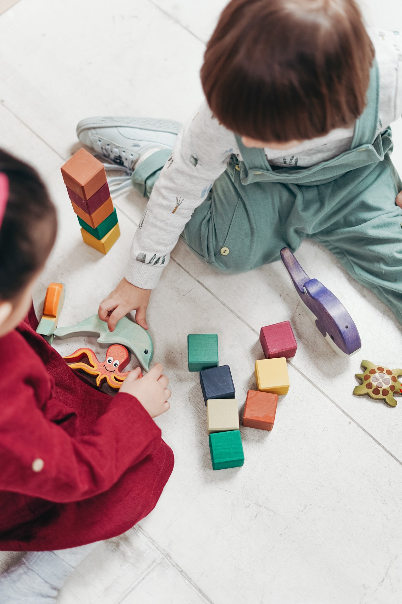 spelende kinderen